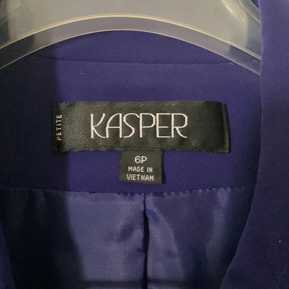 Kasper Purple Suit Set (jacket 6P, skirt 4P) - Picture 7 of 12